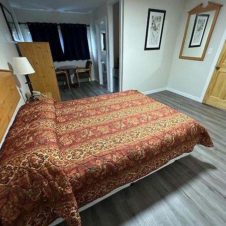 Oakdell Motel Waterford Ct エクステリア 写真