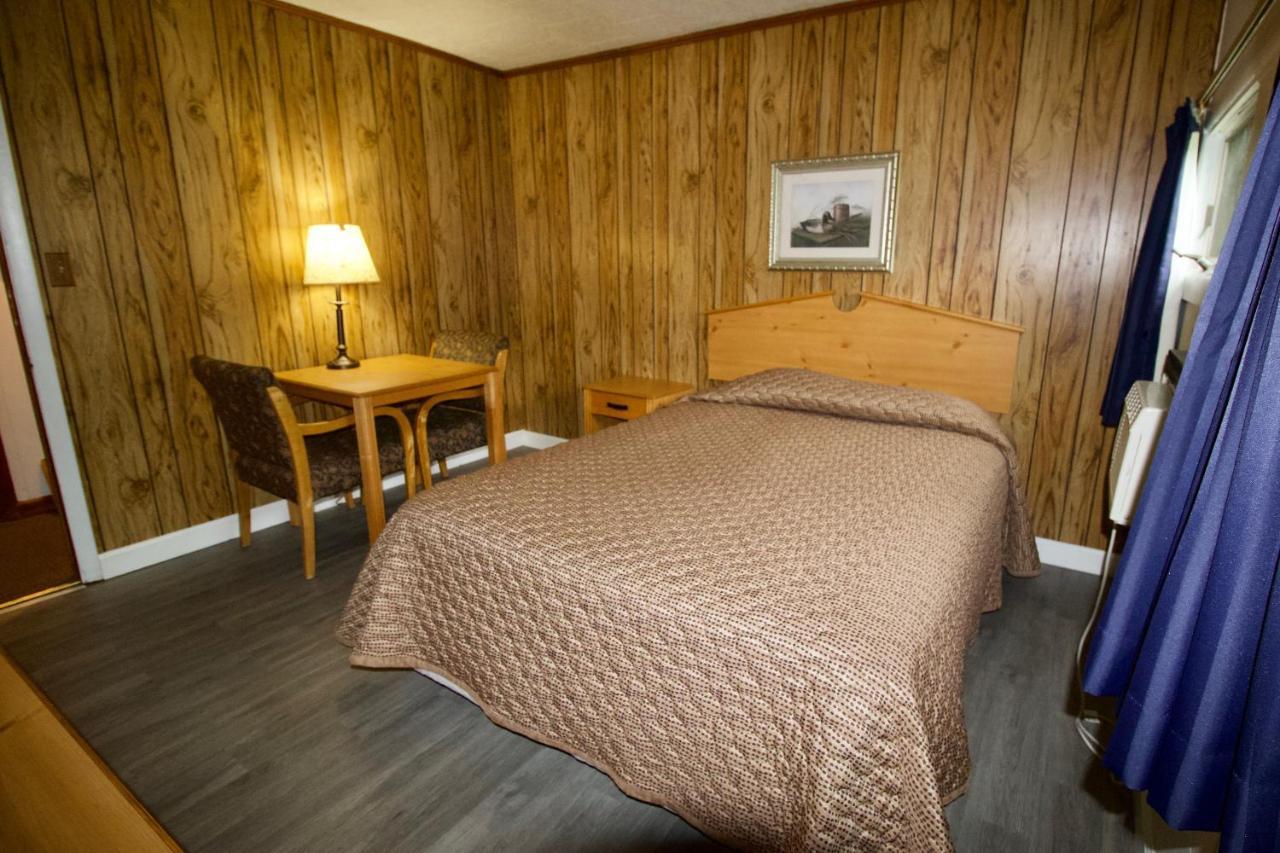 Oakdell Motel Waterford Ct エクステリア 写真
